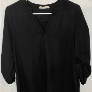 Black 3/4 black blouse